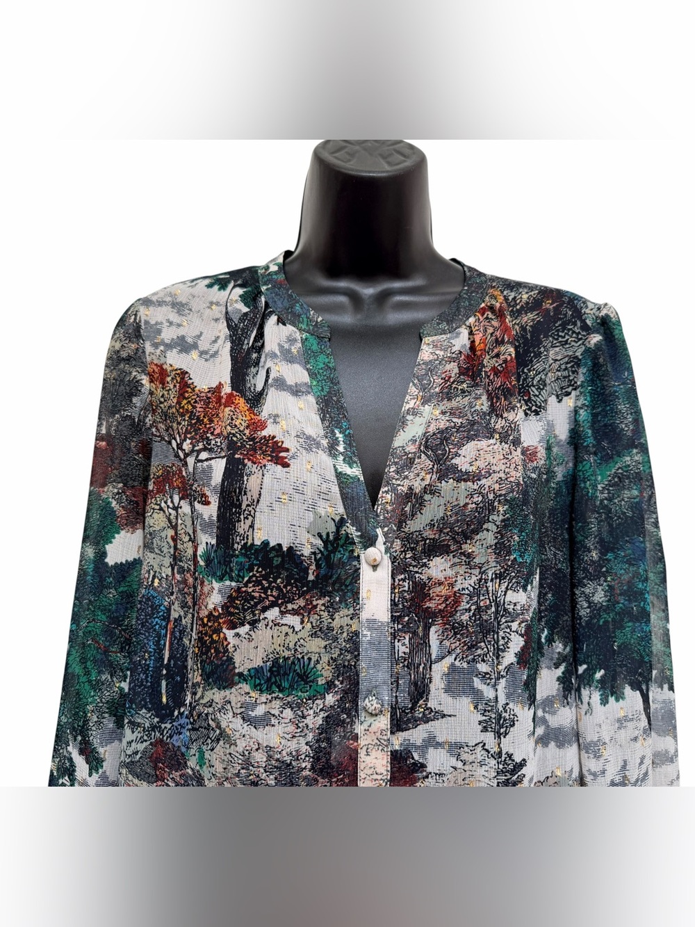 White House Black Market M Scenic Toile Print Sheer Blouse Ruffle Cuff - Picture 4 of 15